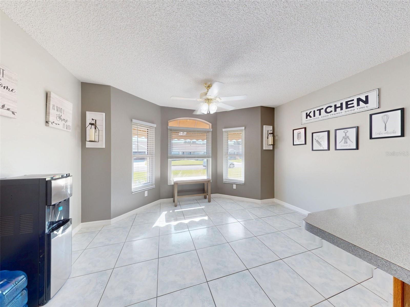 Image 37 of 56 For 714 Del Rosario Street