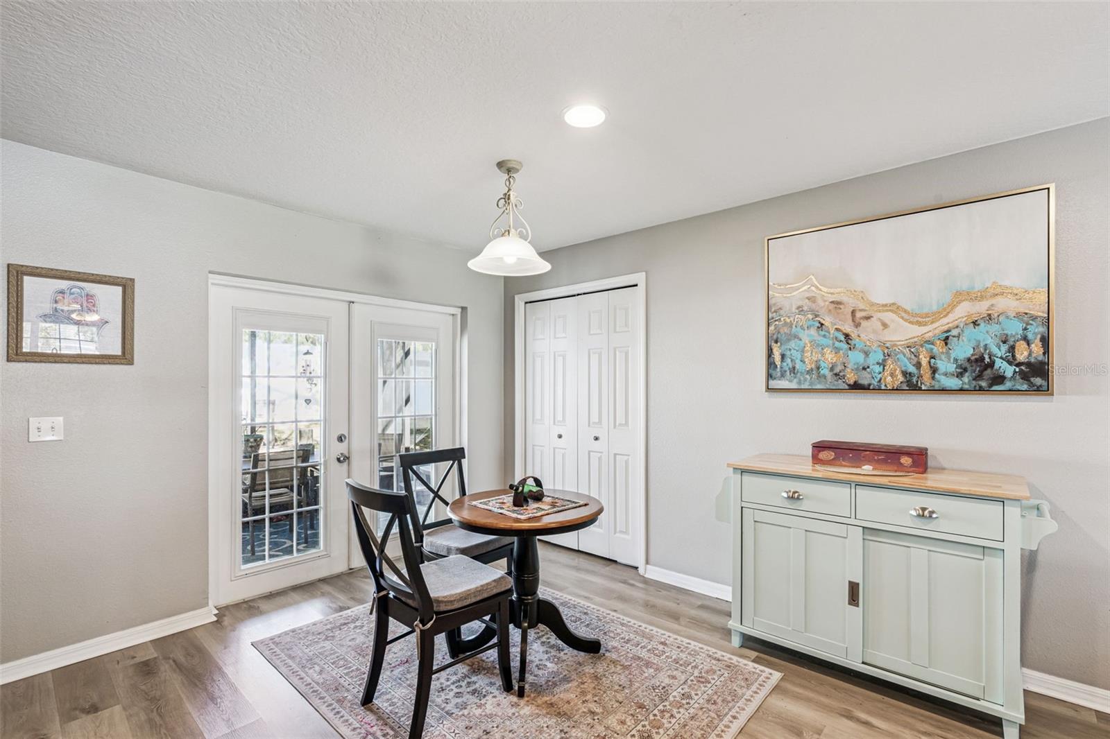 Image 7 of 21 For 2523 Martins Run