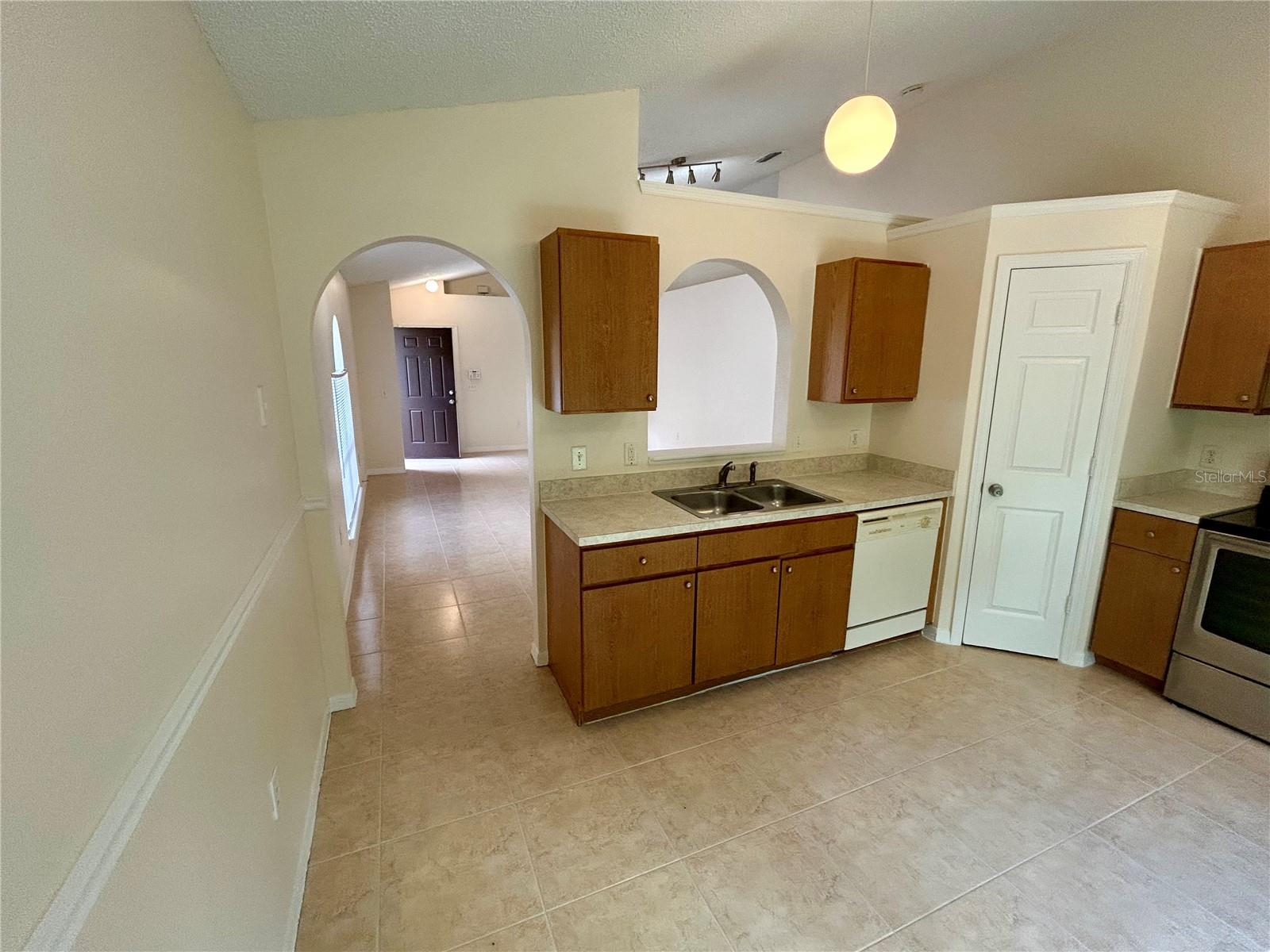 Image 6 of 18 For 152 Gleason Cove