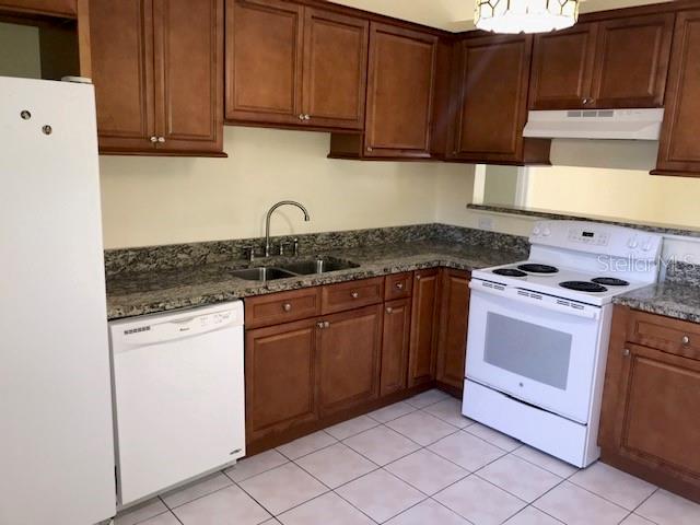 Image 6 of 13 For 715 Caribou Drive