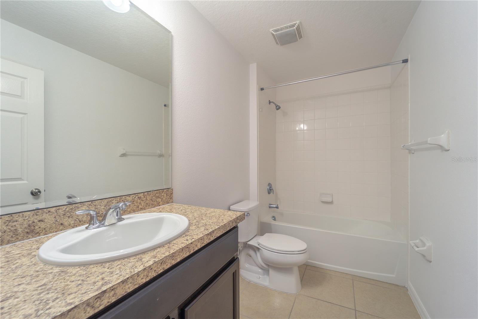 Image 18 of 24 For 109 Claire Lane