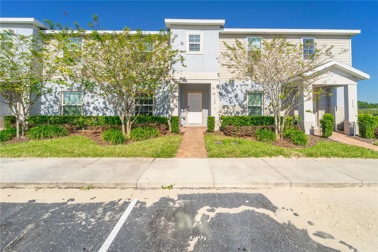 Image 2 of 24 For 109 Claire Lane