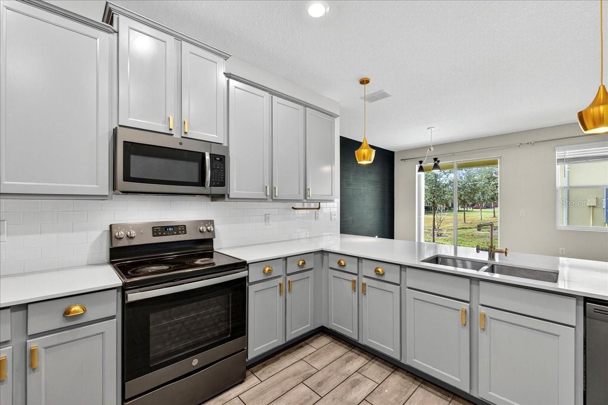 Image 11 of 40 For 218 Muscogee Lane