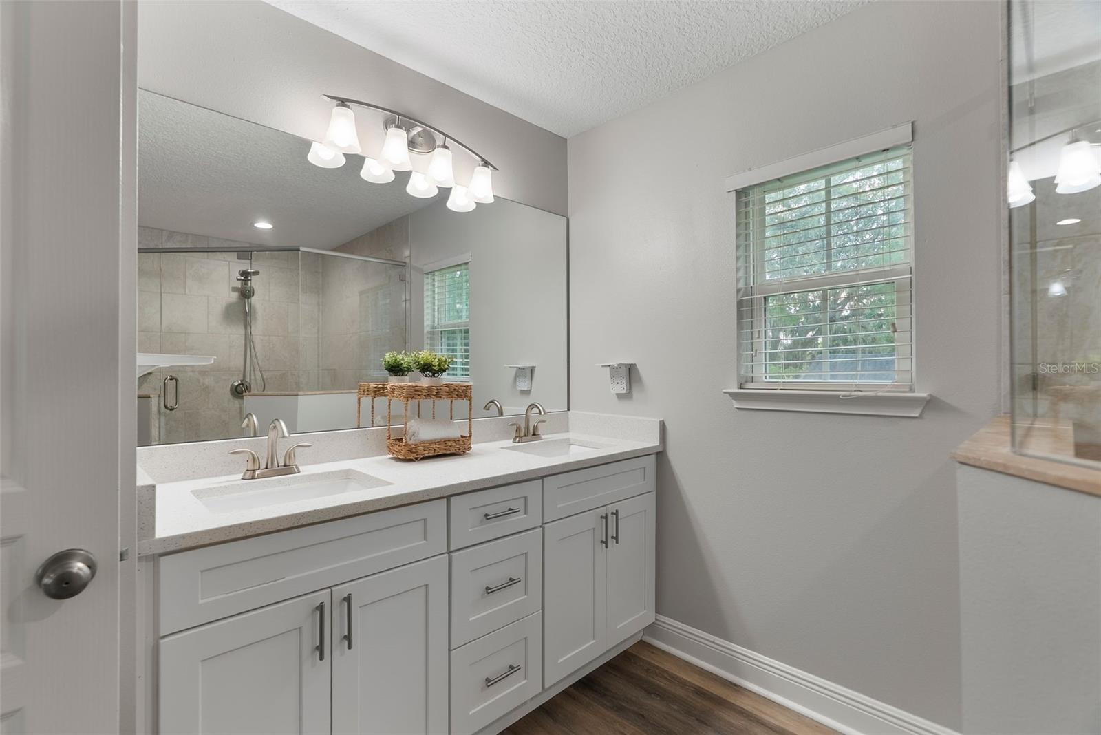 Image 15 of 25 For 730 Cordova Drive