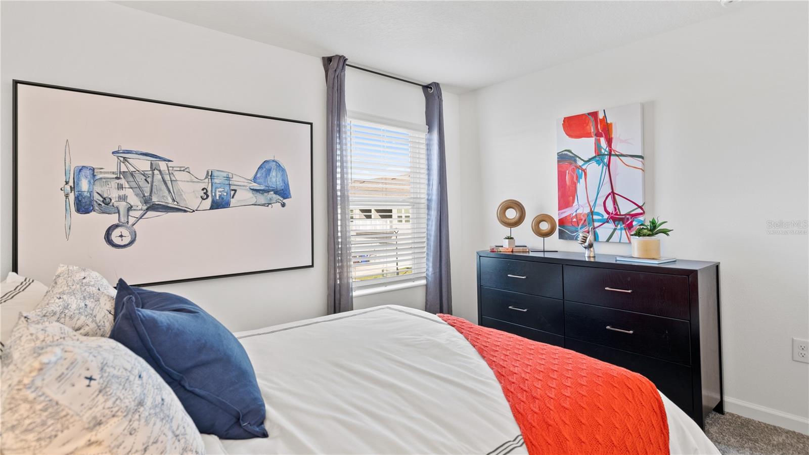 Image 18 of 34 For 5621 Ronin Drive