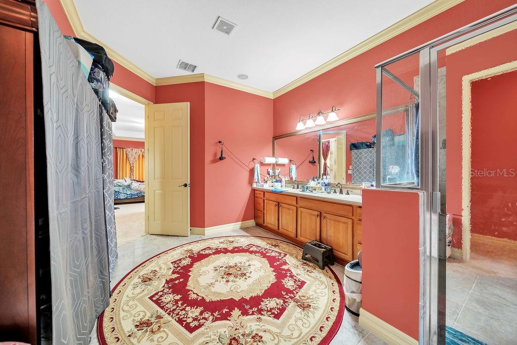 Image 18 of 39 For 20831 Copperhead Drive