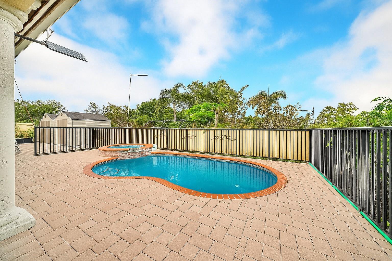 Image 3 of 39 For 20831 Copperhead Drive