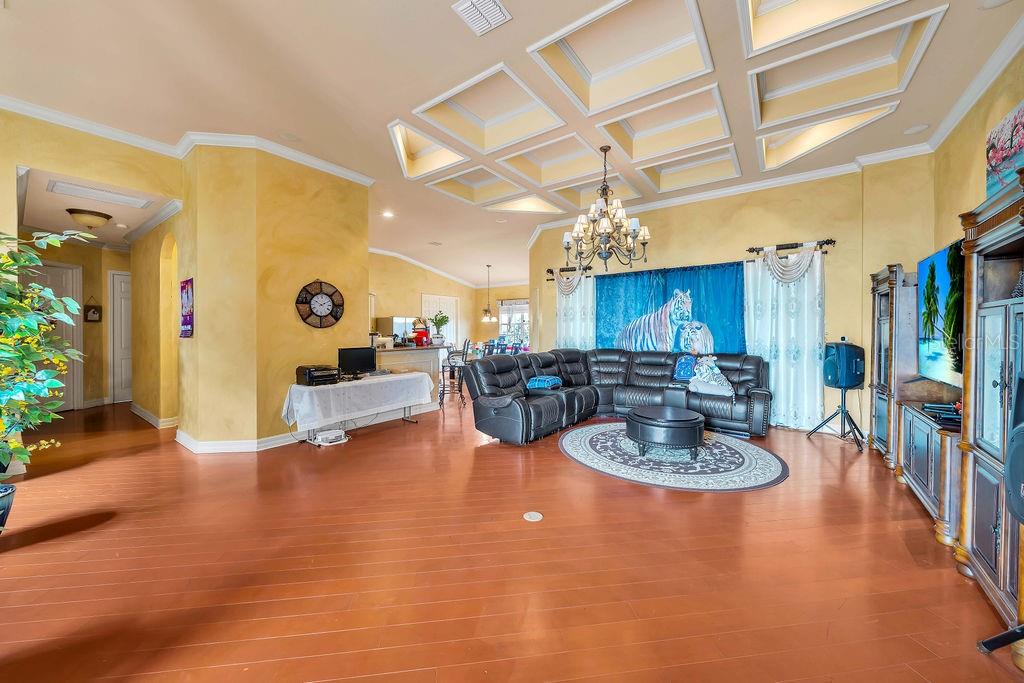 Image 4 of 39 For 20831 Copperhead Drive