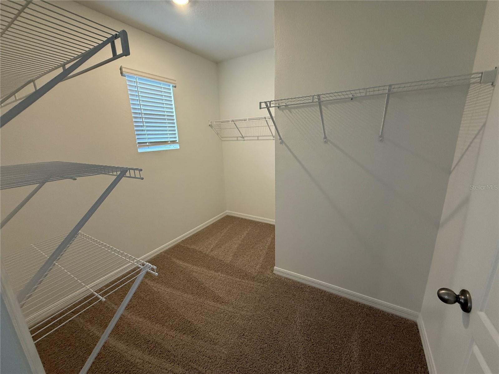 Image 11 of 32 For 4659 Ostero St