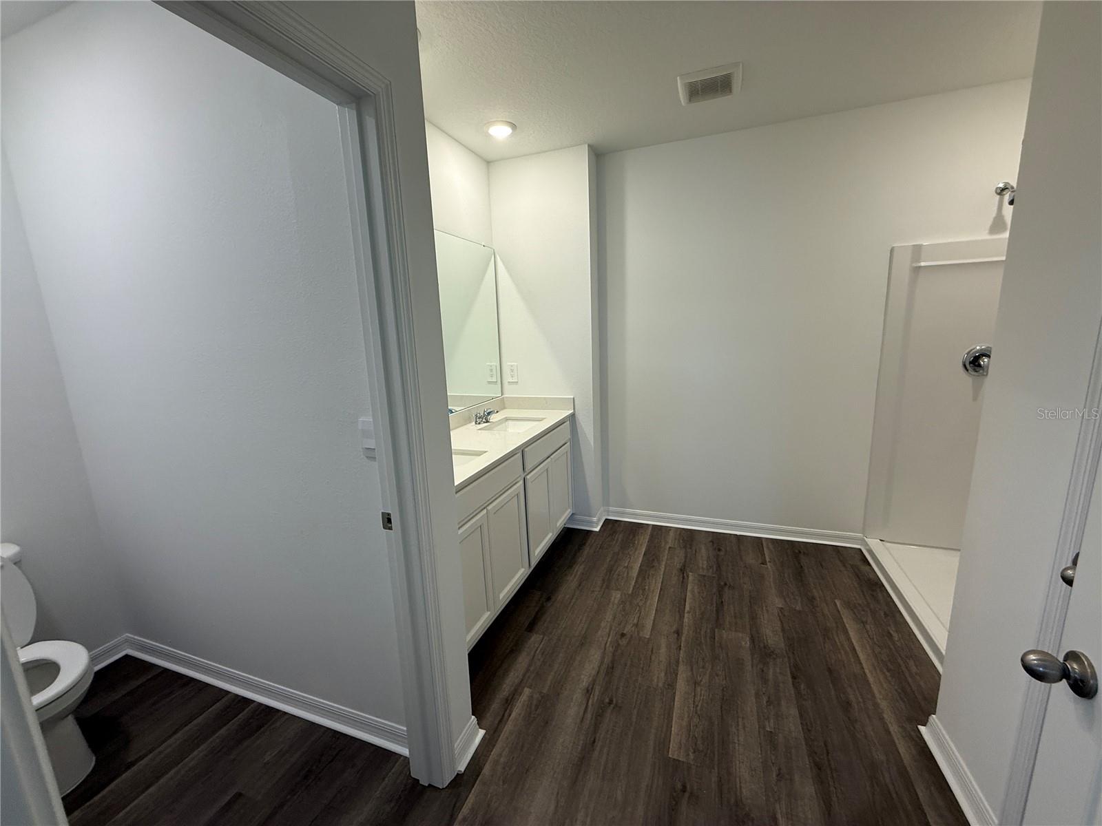 Image 12 of 32 For 4659 Ostero St