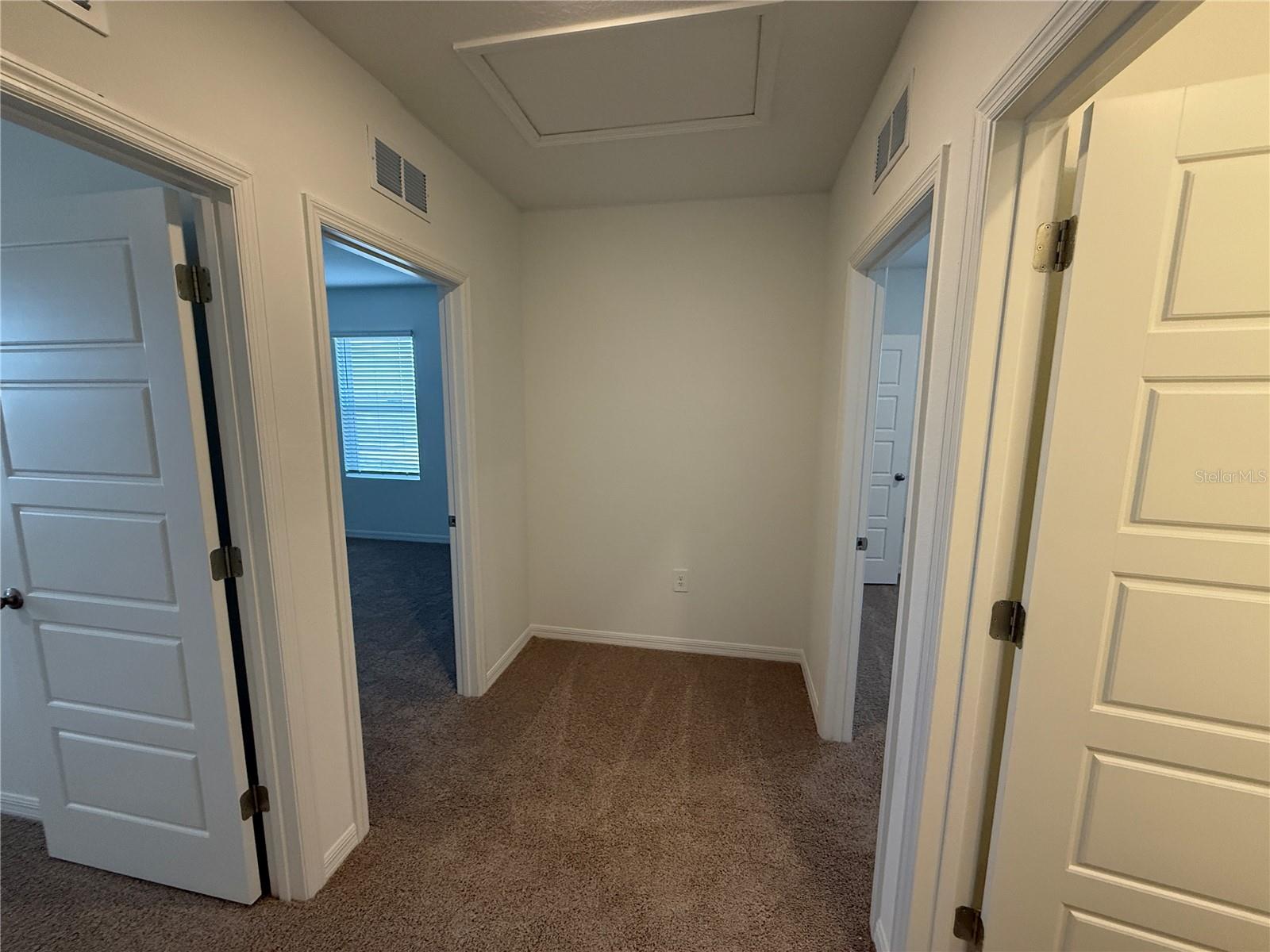 Image 8 of 32 For 4659 Ostero St