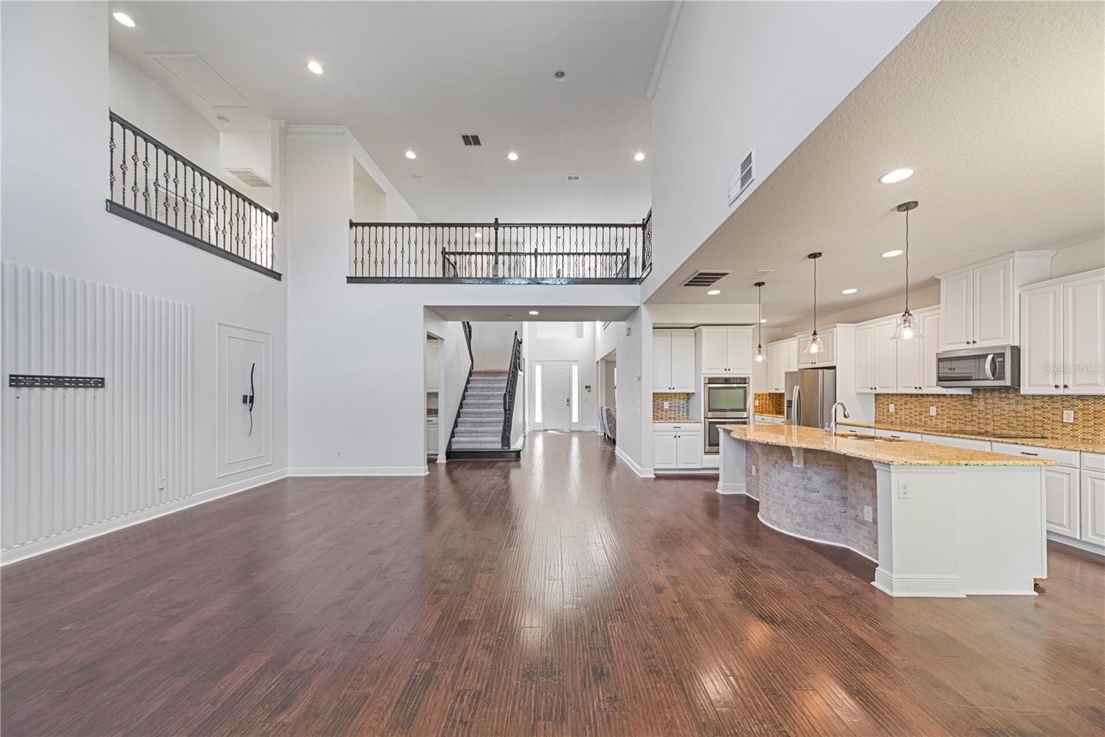 Image 11 of 44 For 9005 Reflection Pointe Drive