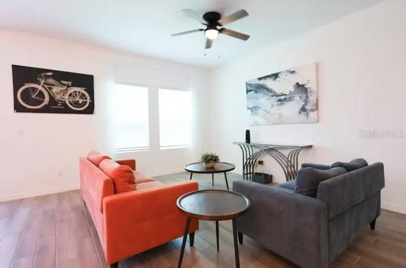 Image 3 of 12 For 2228 Derwent Drive