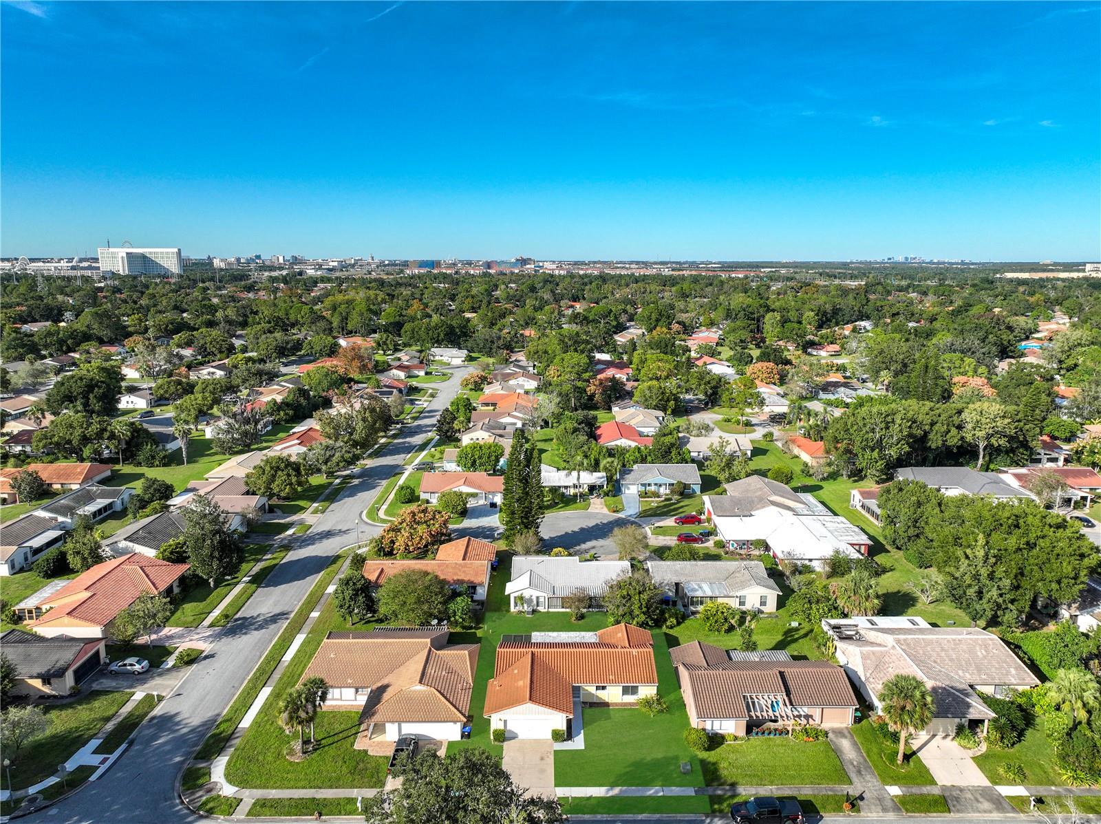 Image 4 of 55 For 5321 Williamsport Drive