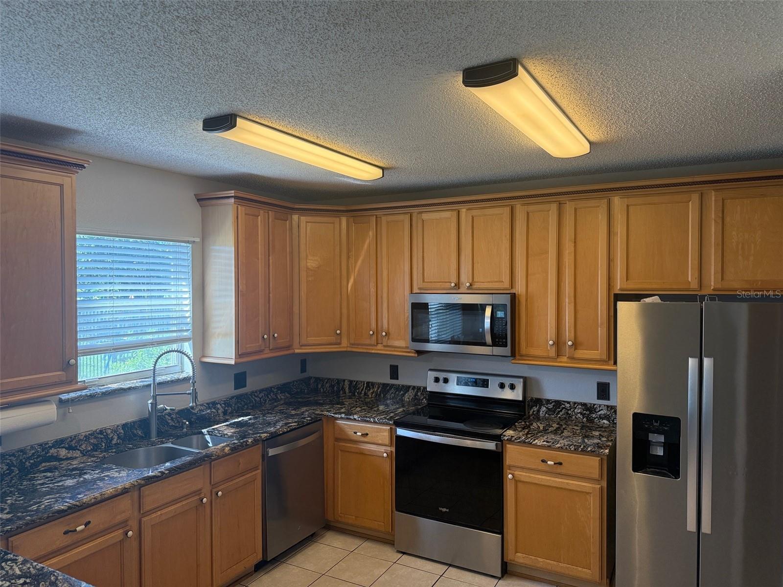 Image 12 of 49 For 2118 Oakington Street