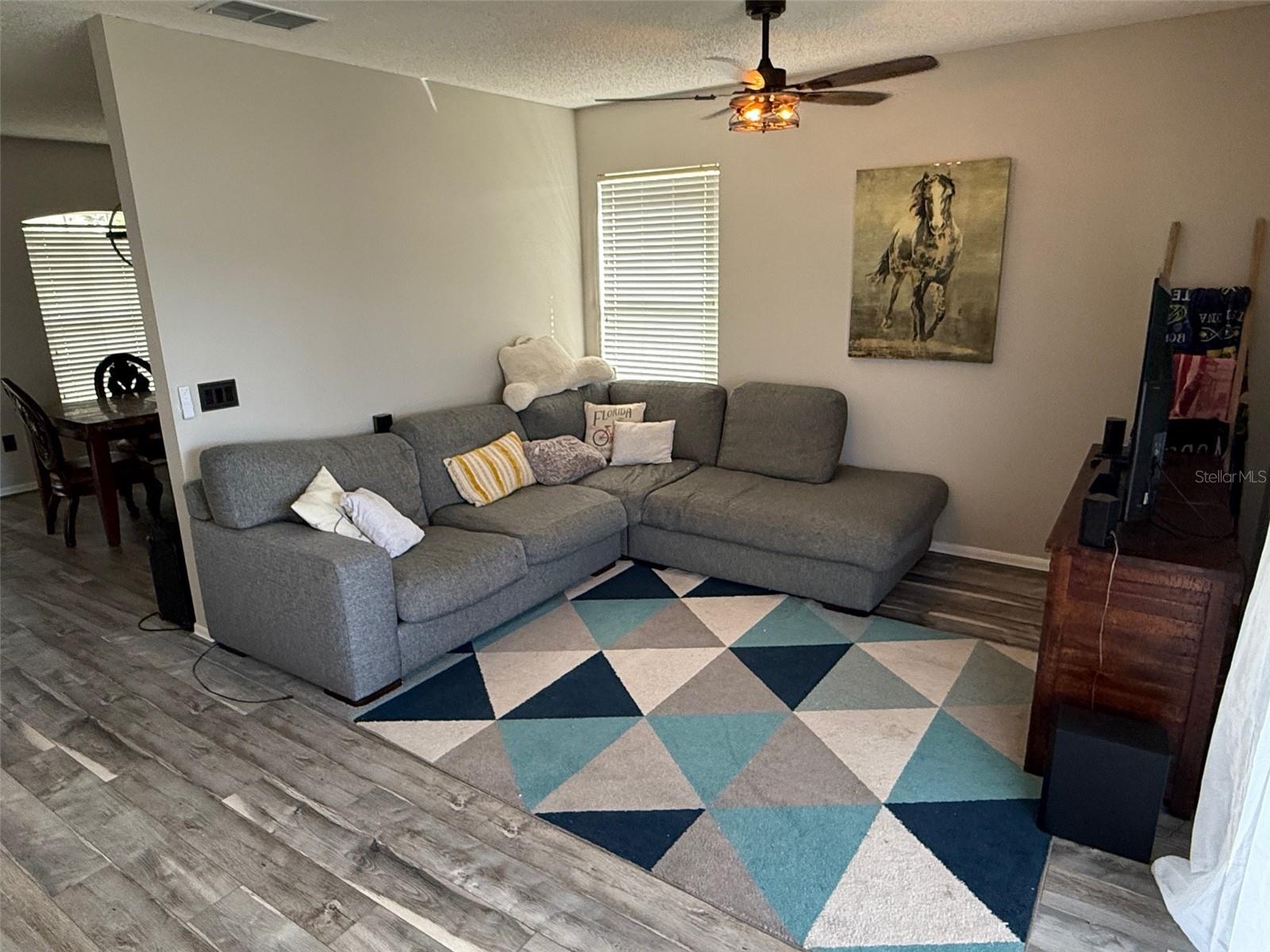 Image 19 of 49 For 2118 Oakington Street