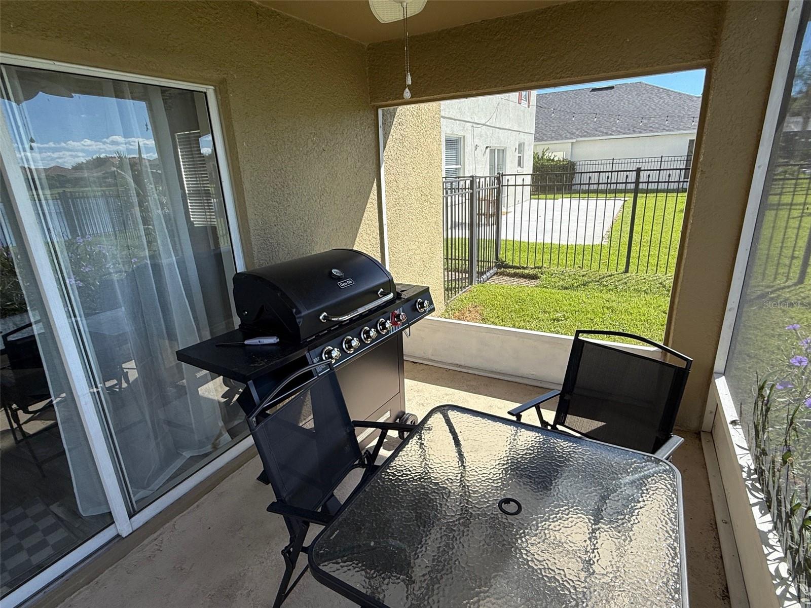 Image 21 of 49 For 2118 Oakington Street