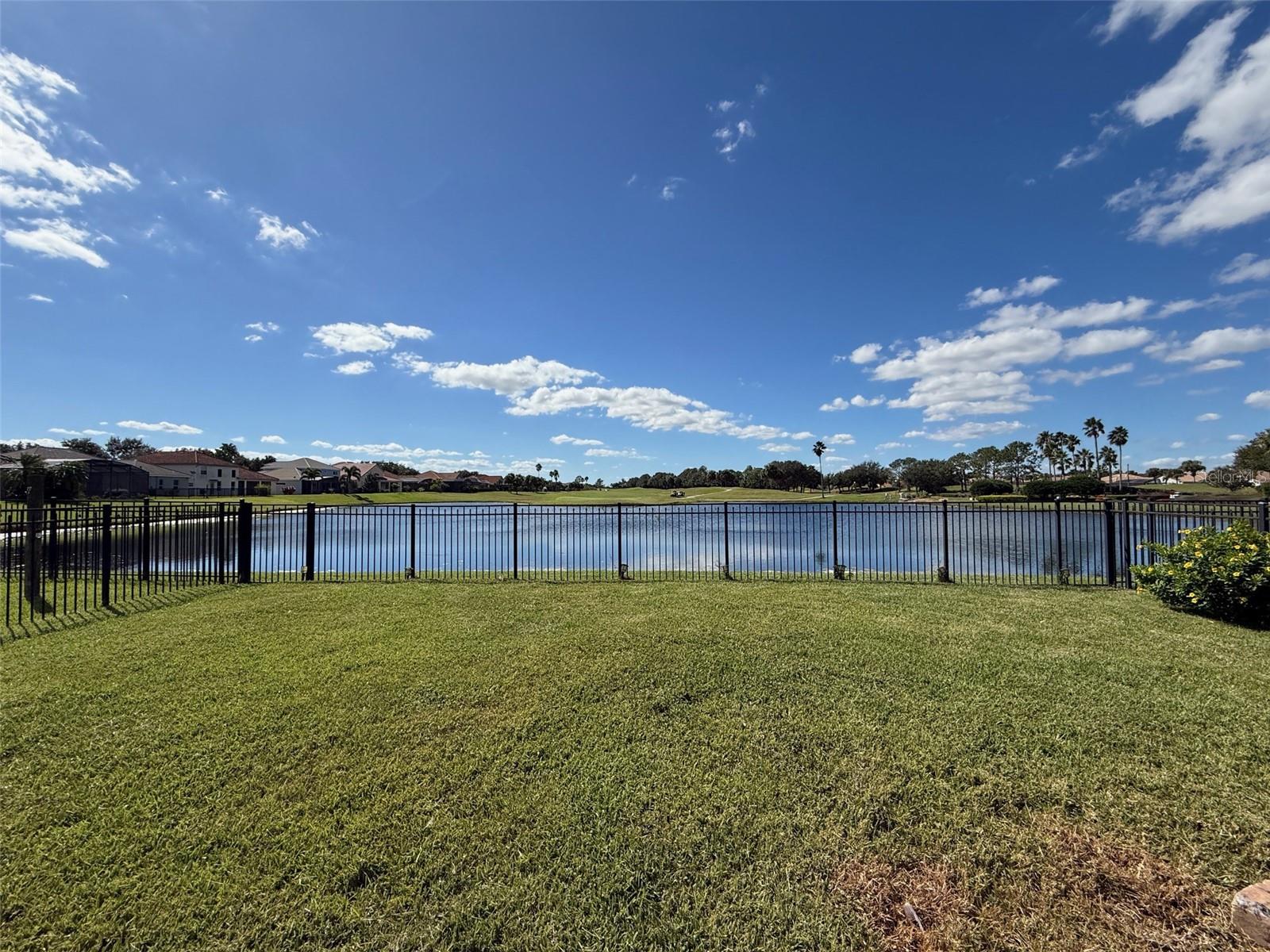 Image 24 of 49 For 2118 Oakington Street