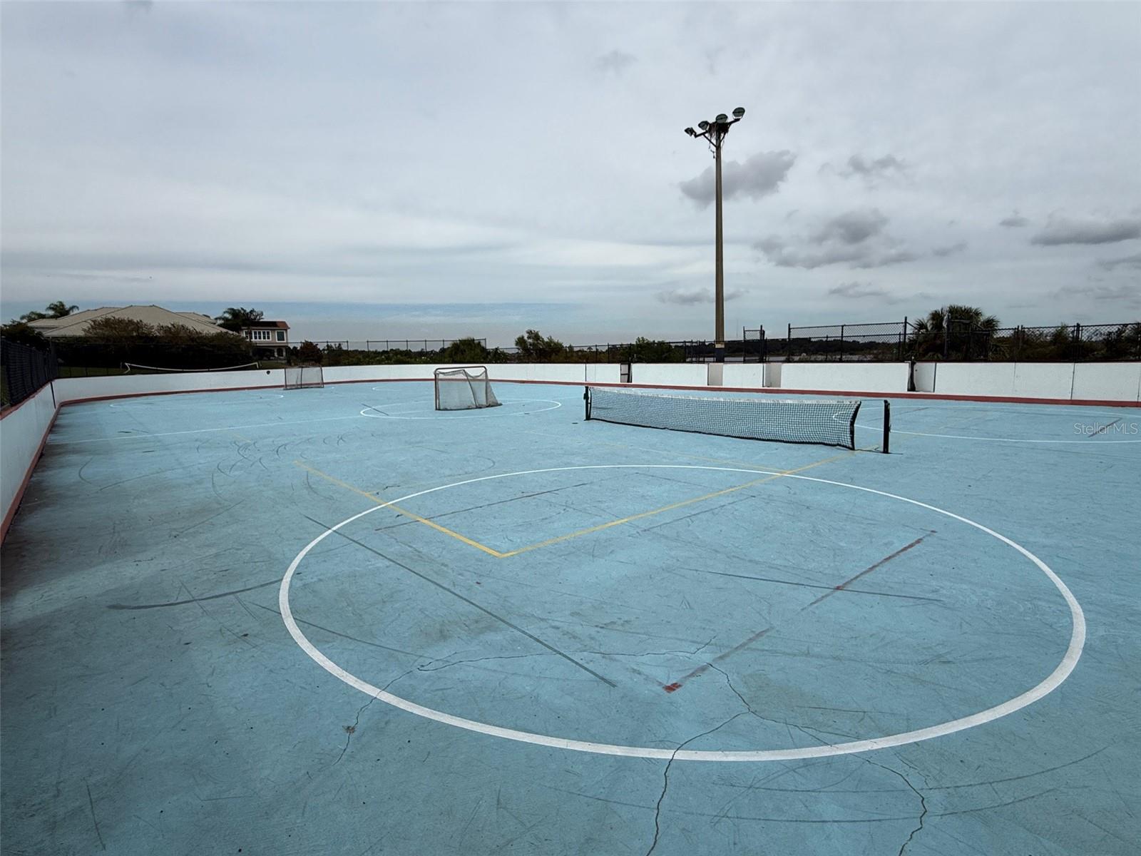 Image 53 of 53 For 2118 Oakington Street