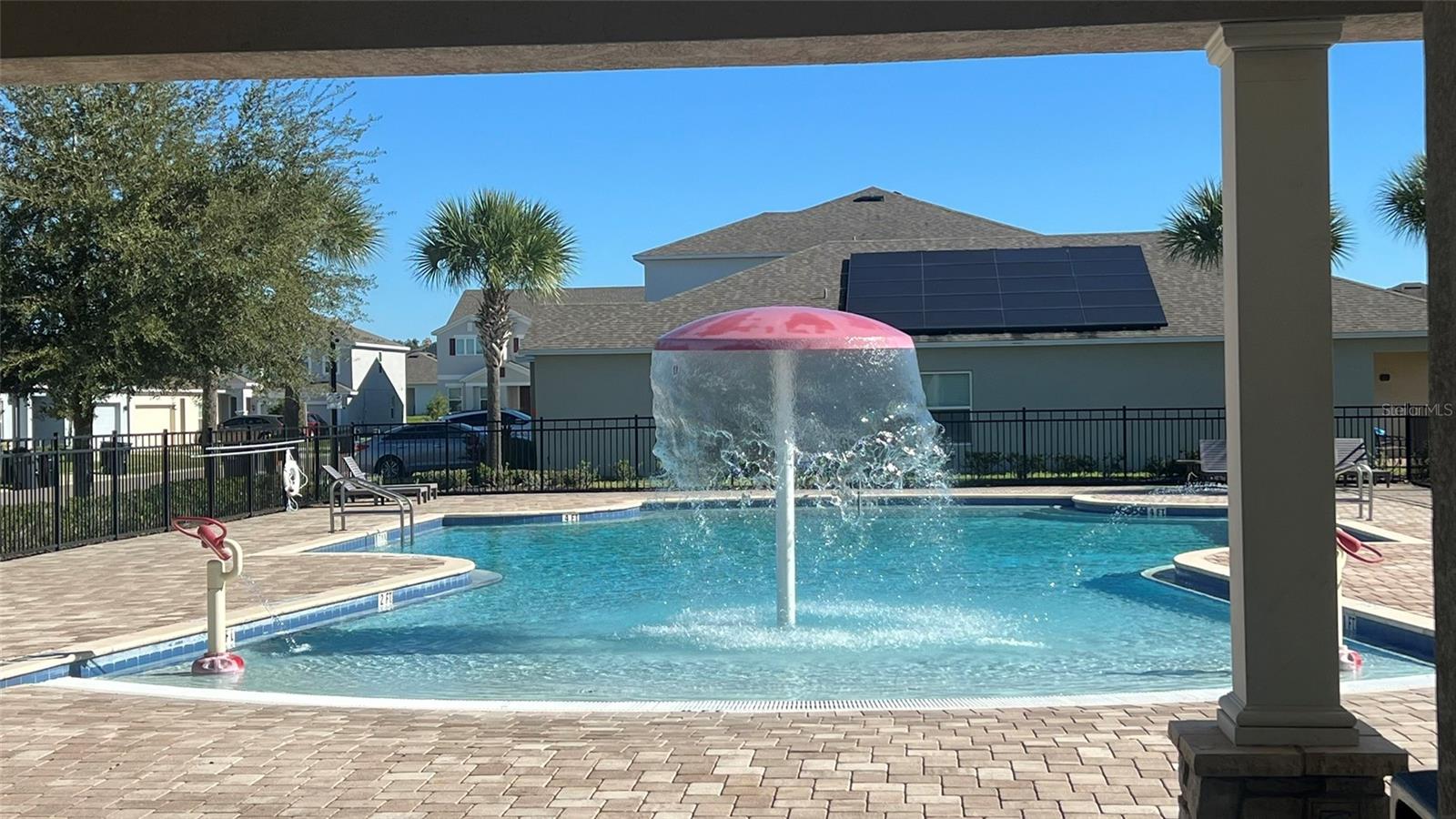 Image 19 of 22 For 136 Hamlet Loop