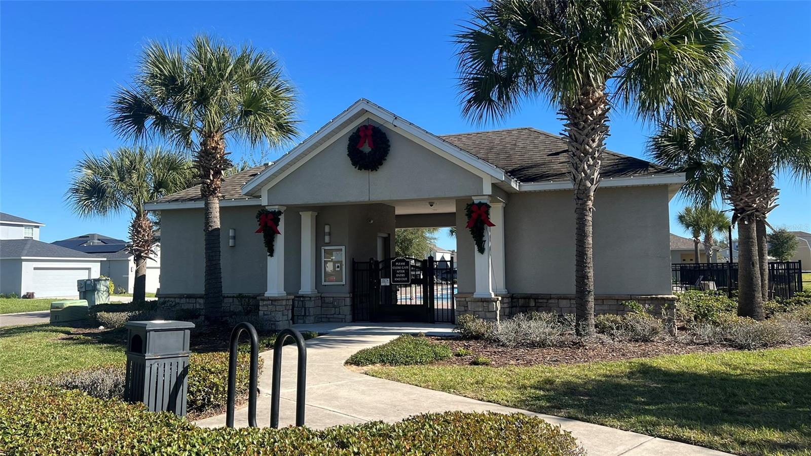 Image 21 of 22 For 136 Hamlet Loop