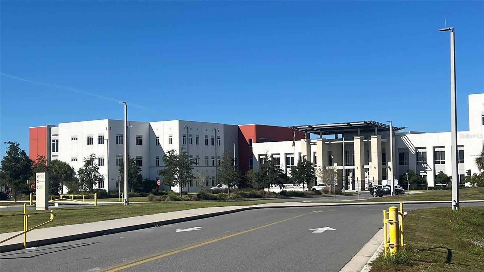 Image 22 of 22 For 136 Hamlet Loop