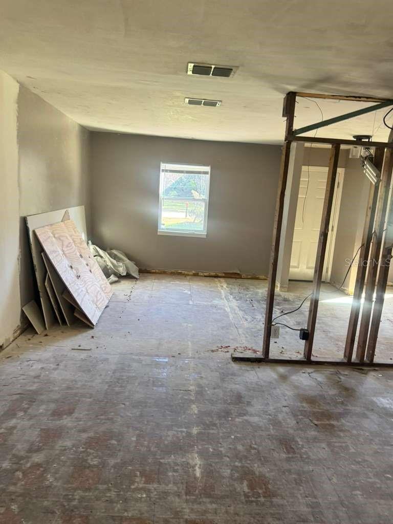 Image 19 of 38 For 5841 Boggs Ford Road