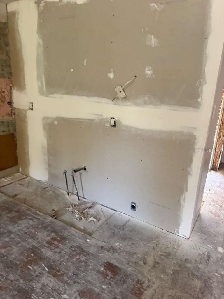 Image 23 of 38 For 5841 Boggs Ford Road