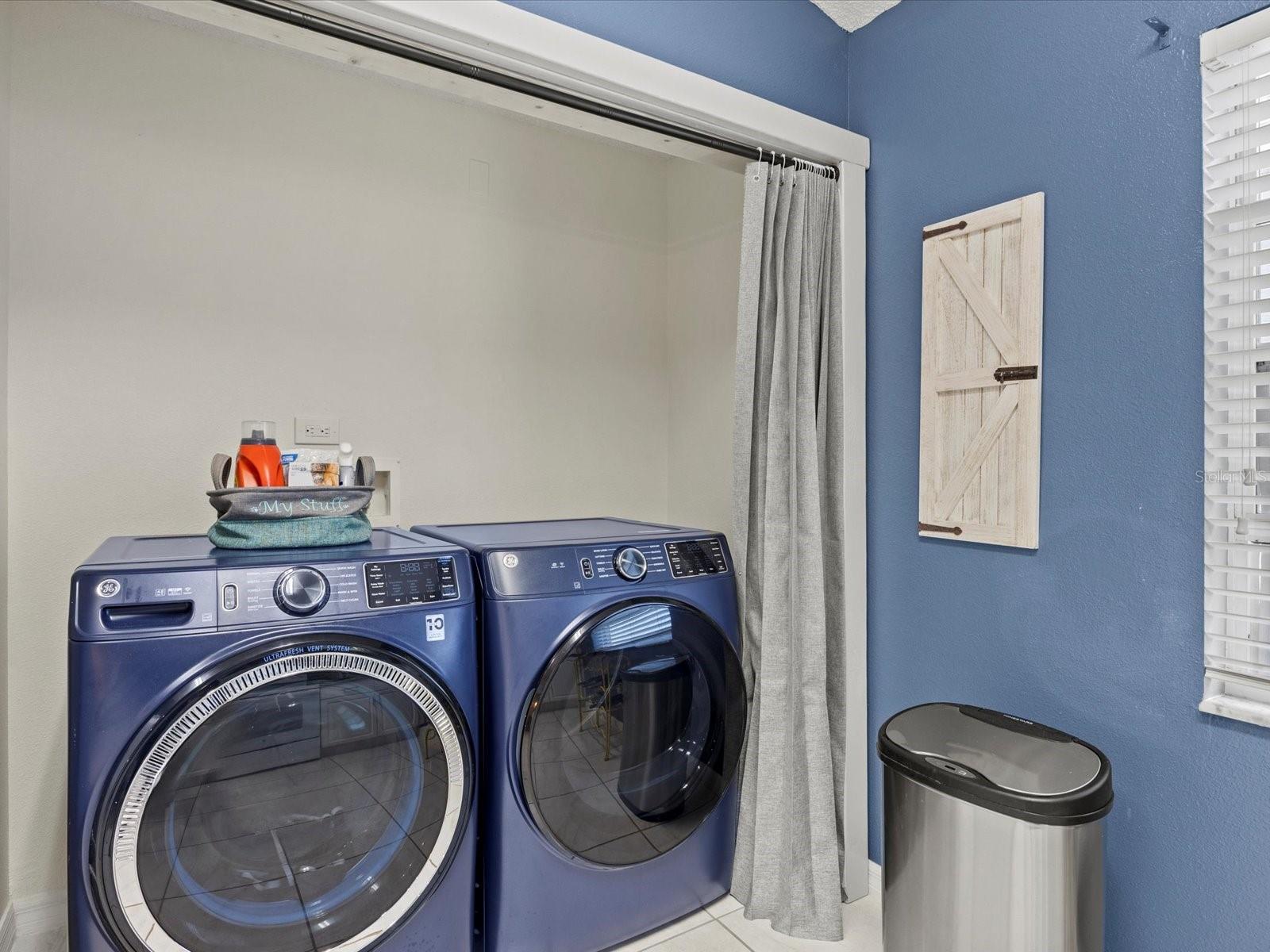 Image 25 of 42 For 4130 Capland Avenue