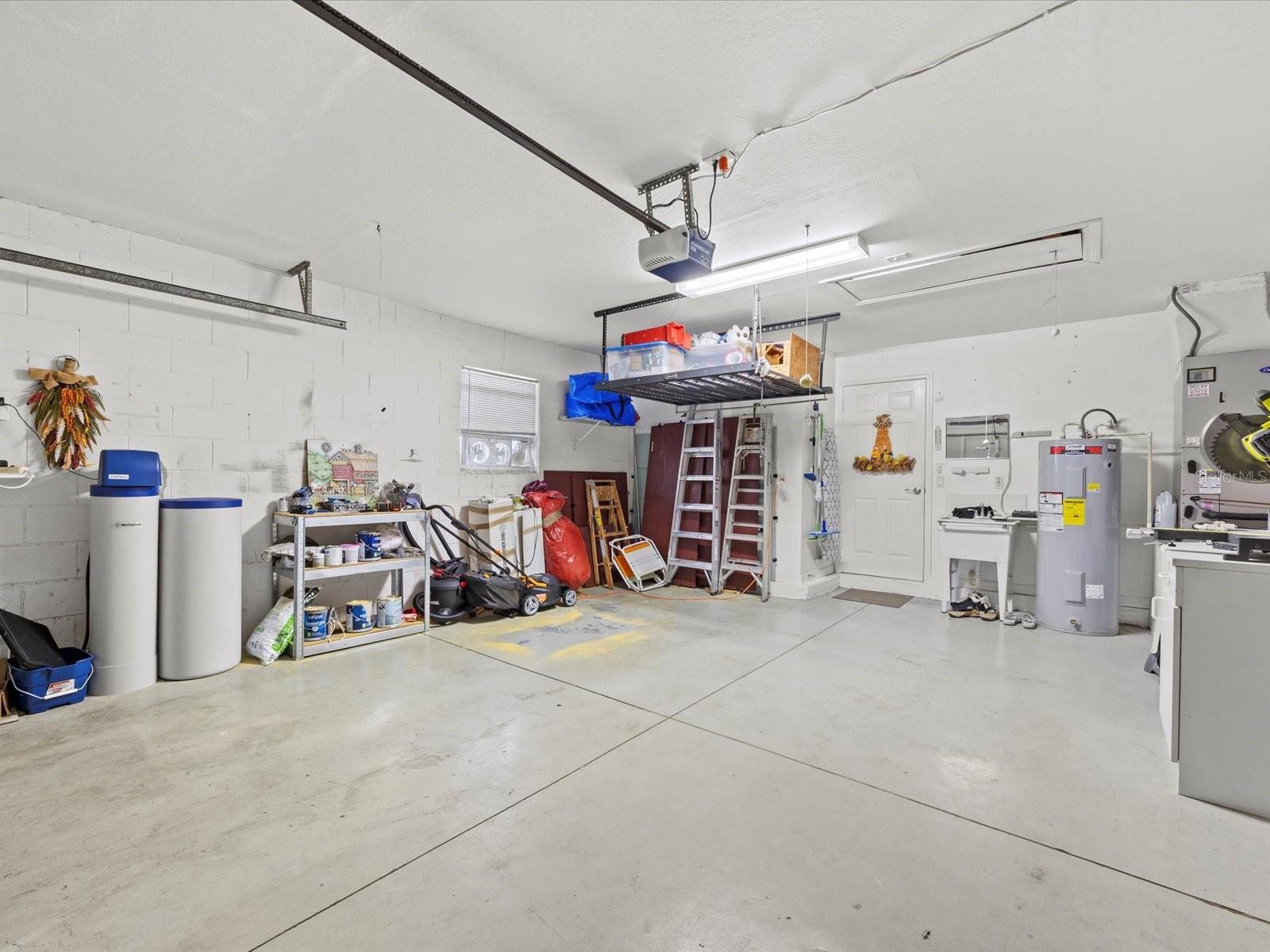 Image 26 of 42 For 4130 Capland Avenue