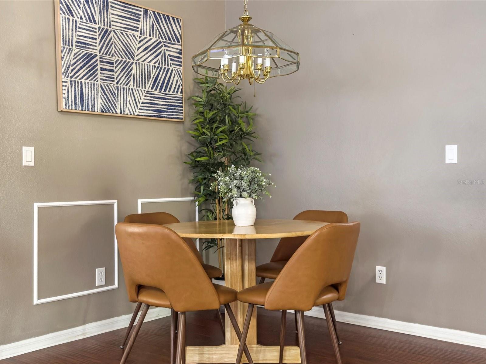 Image 6 of 42 For 4130 Capland Avenue