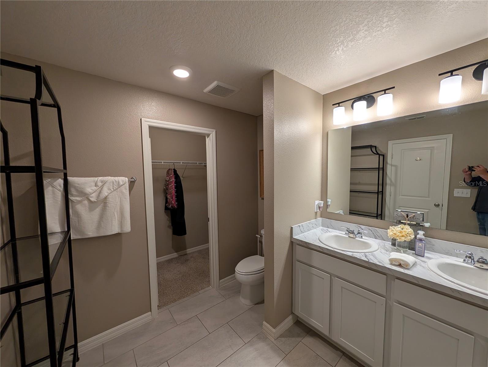 Image 10 of 23 For 1825 Wilson Prairie Circle