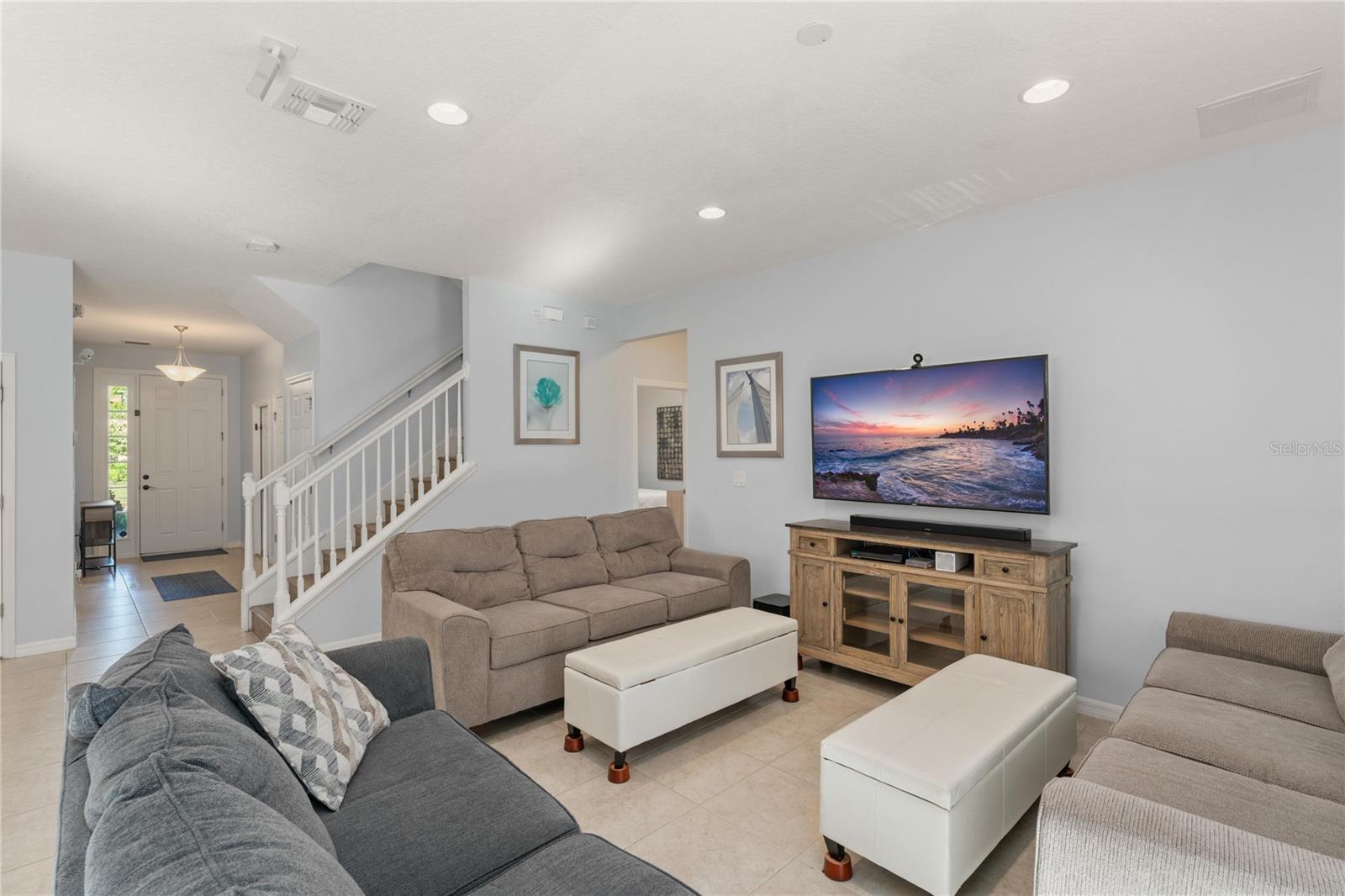 Image 22 of 67 For 4429 Shiva Loop