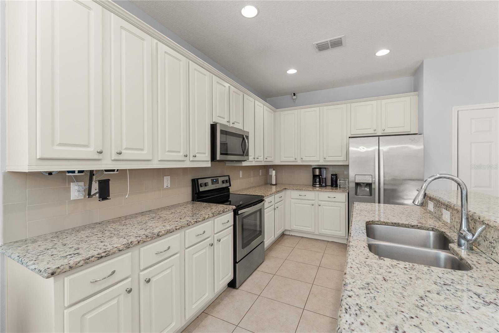 Image 29 of 67 For 4429 Shiva Loop