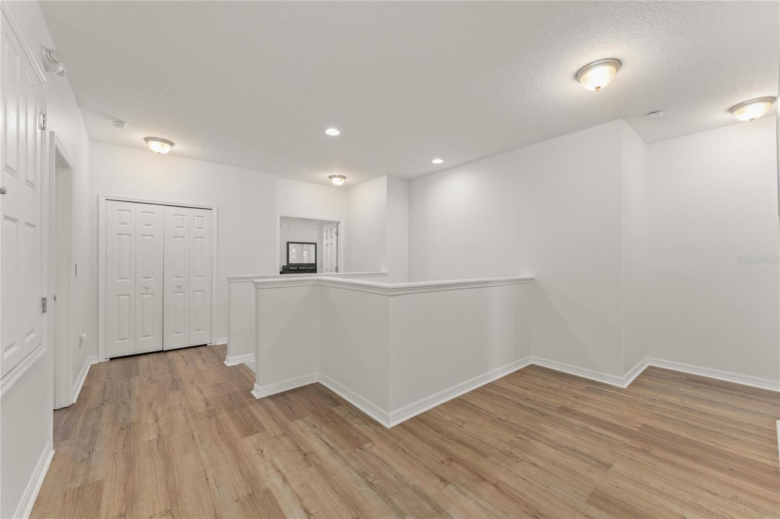 Image 31 of 67 For 4429 Shiva Loop