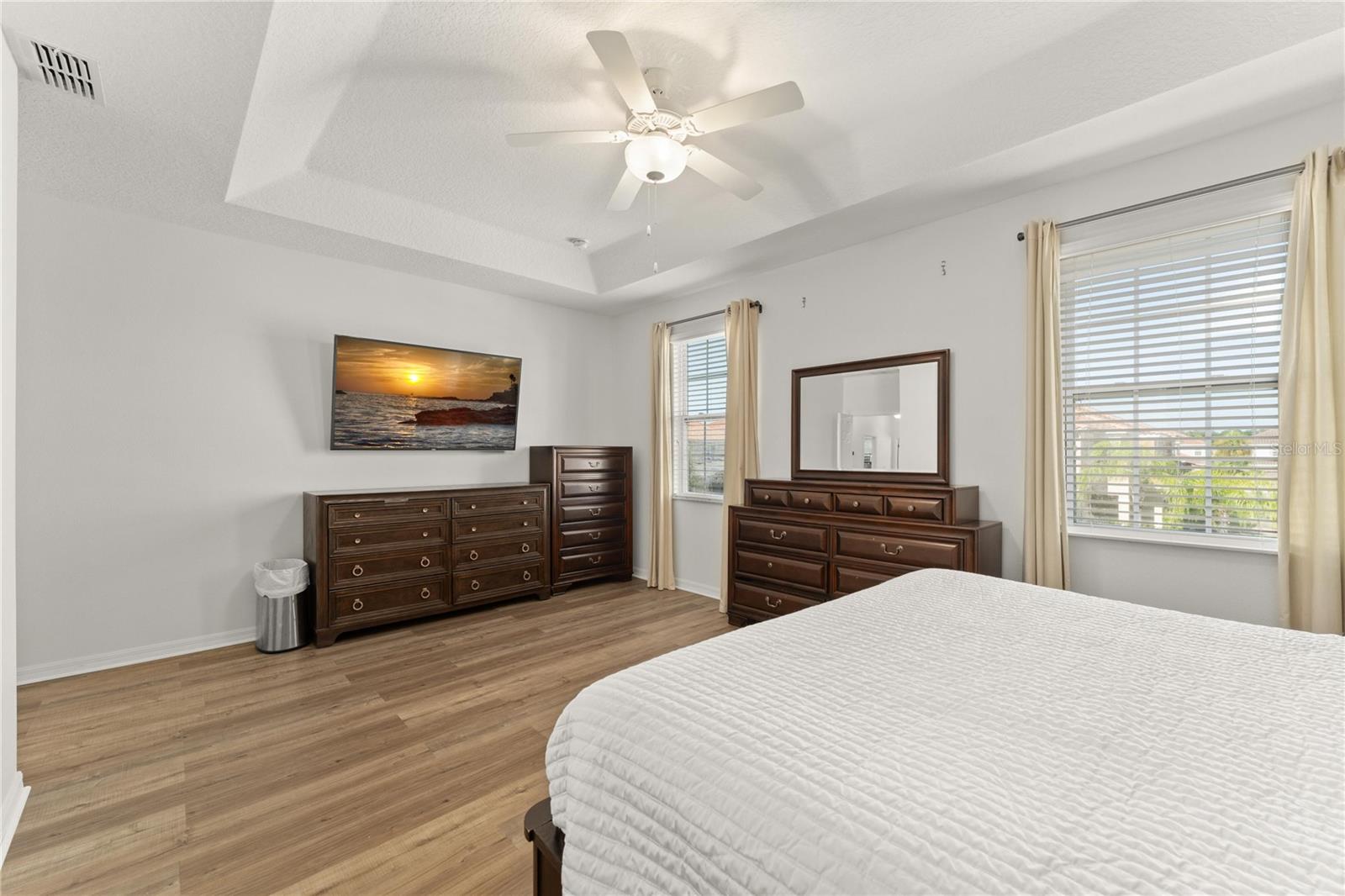 Image 35 of 67 For 4429 Shiva Loop