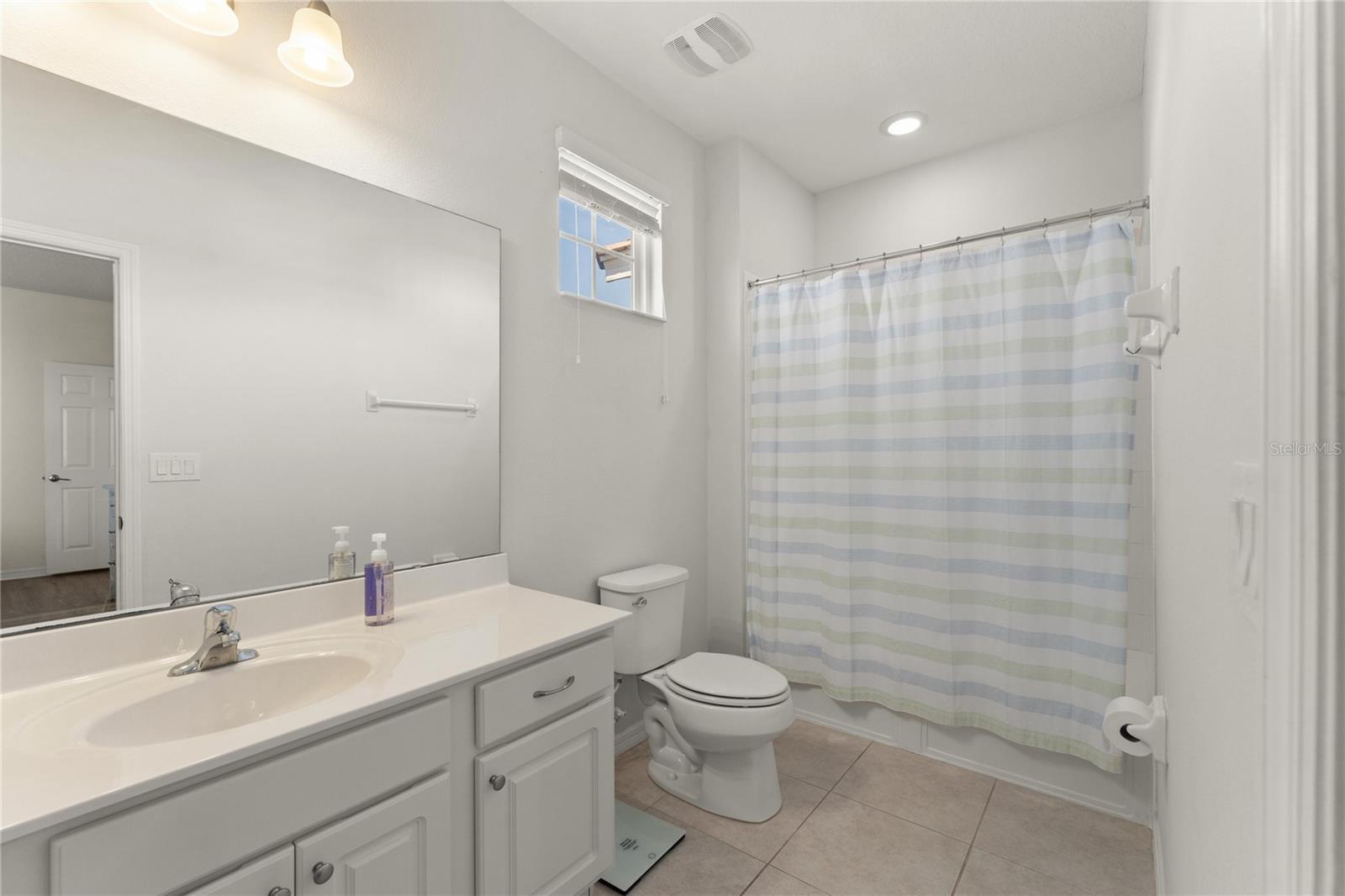 Image 43 of 67 For 4429 Shiva Loop