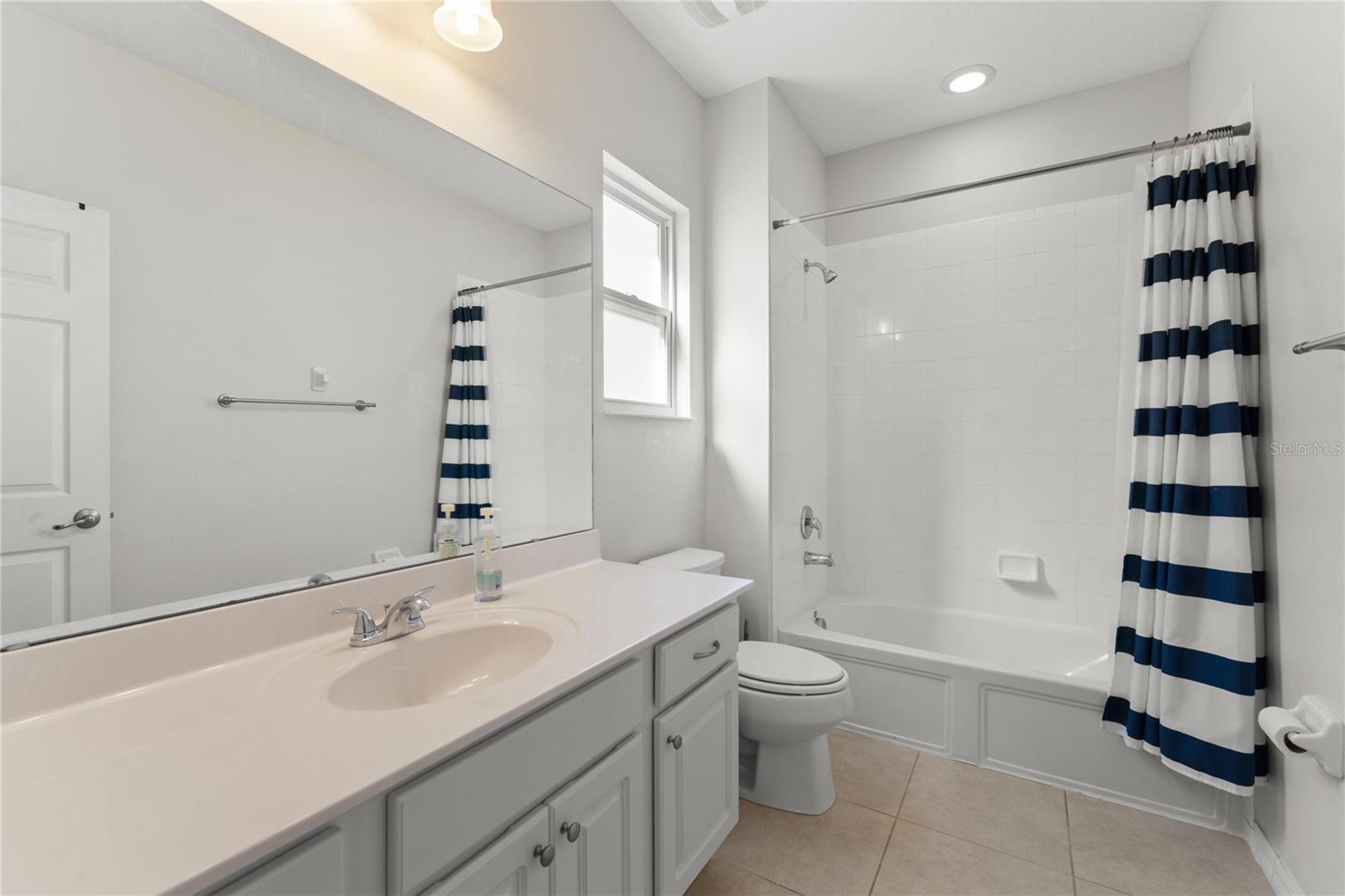 Image 46 of 67 For 4429 Shiva Loop