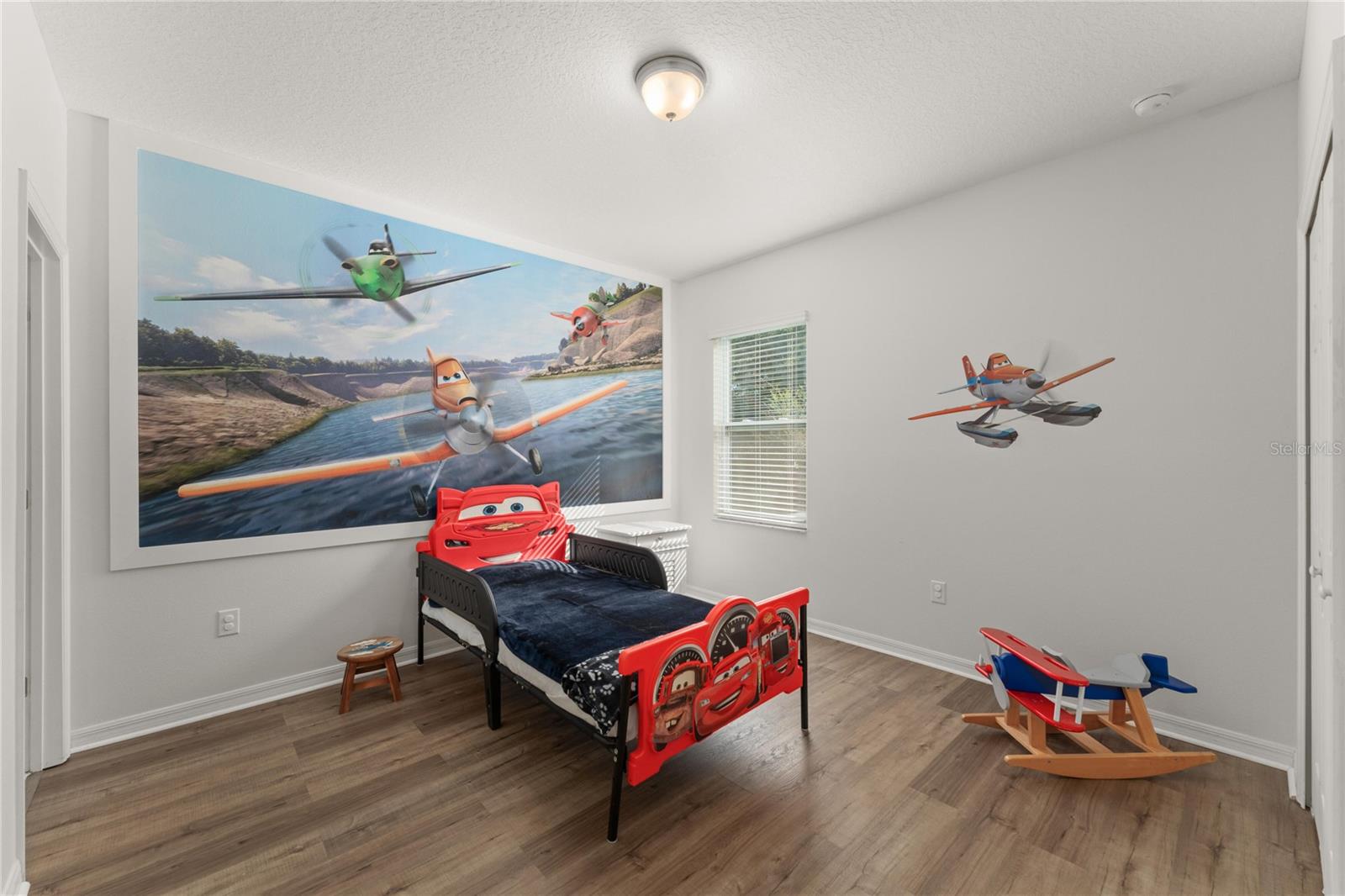 Image 47 of 67 For 4429 Shiva Loop