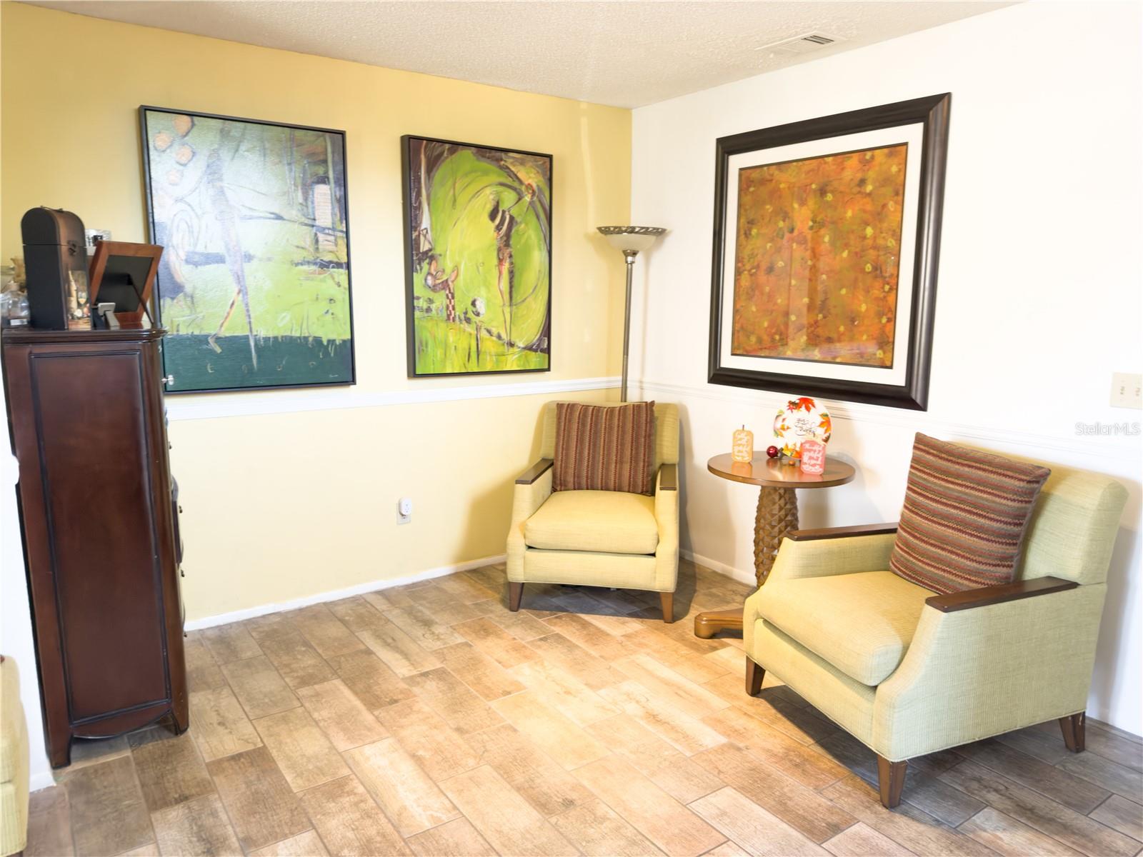 Image 6 of 22 For 2724 Candlewood Court