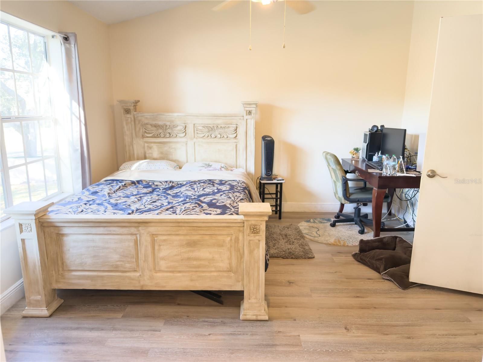 Image 9 of 22 For 2724 Candlewood Court