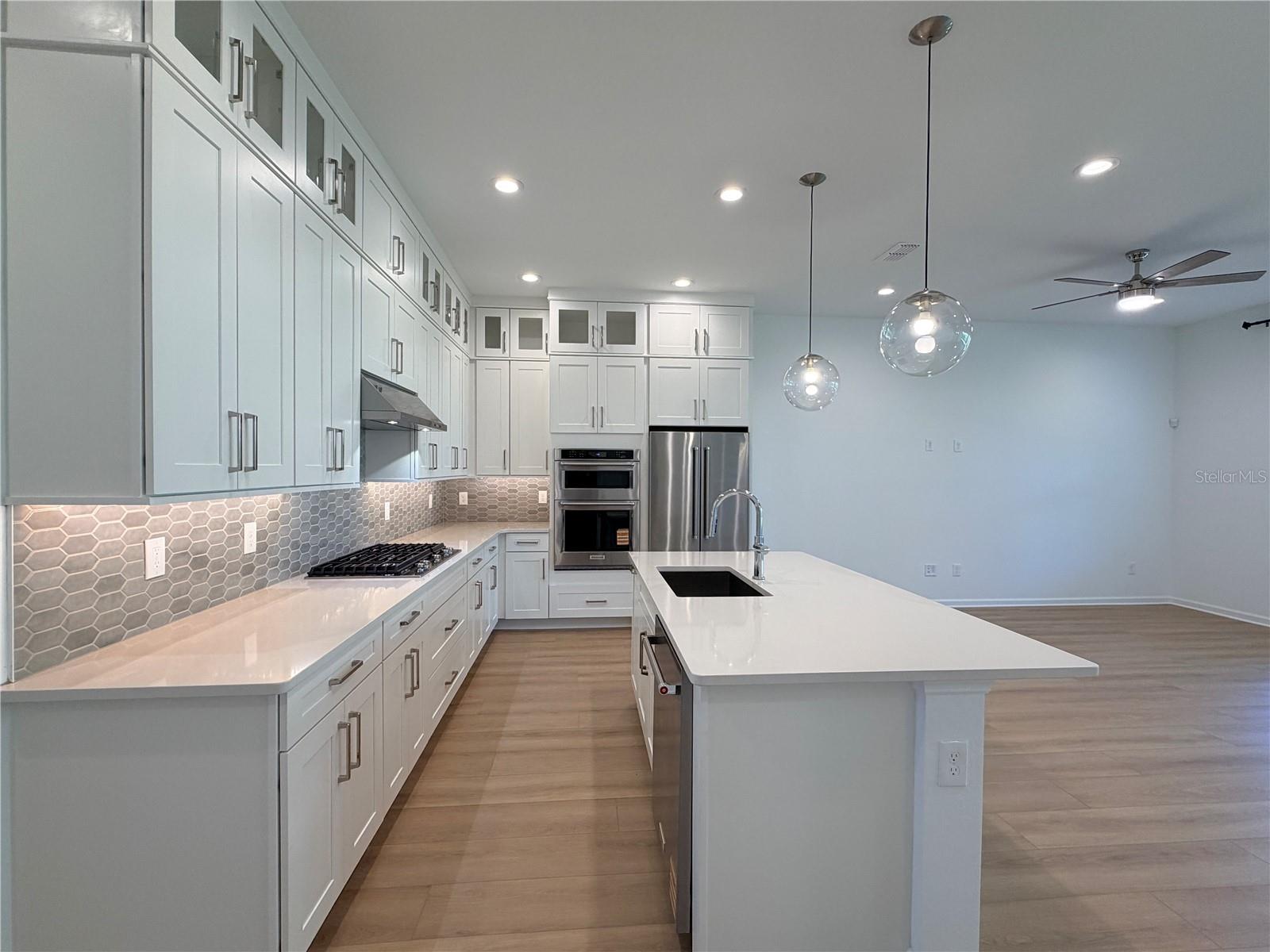 Image 17 of 25 For 14213 Spring Garden Drive