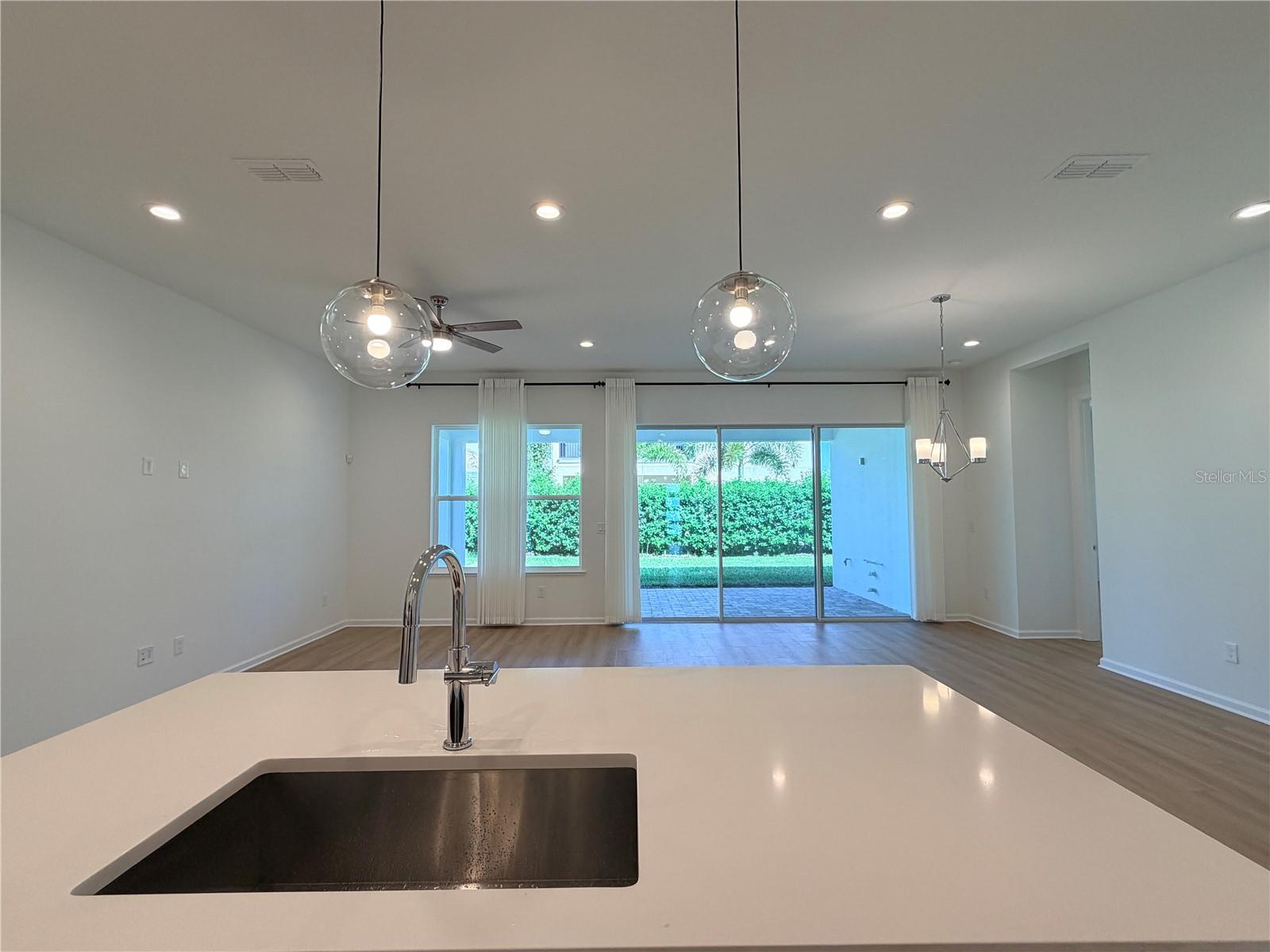 Image 18 of 25 For 14213 Spring Garden Drive