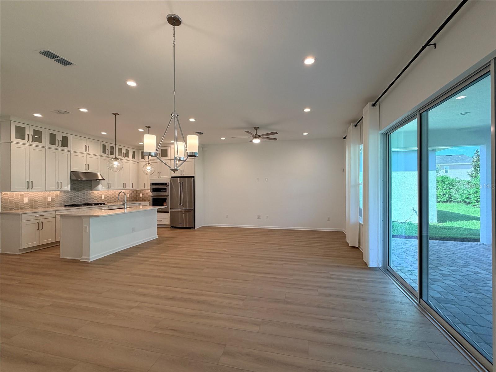 Image 19 of 25 For 14213 Spring Garden Drive