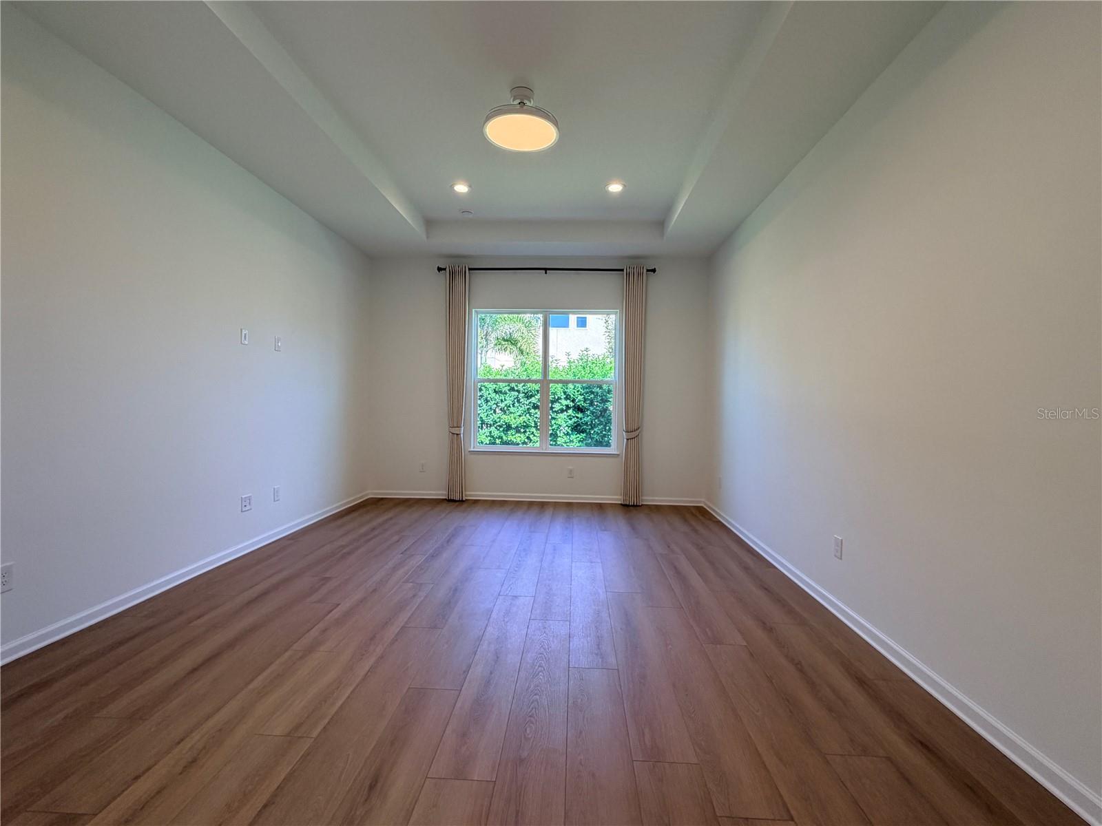 Image 20 of 25 For 14213 Spring Garden Drive