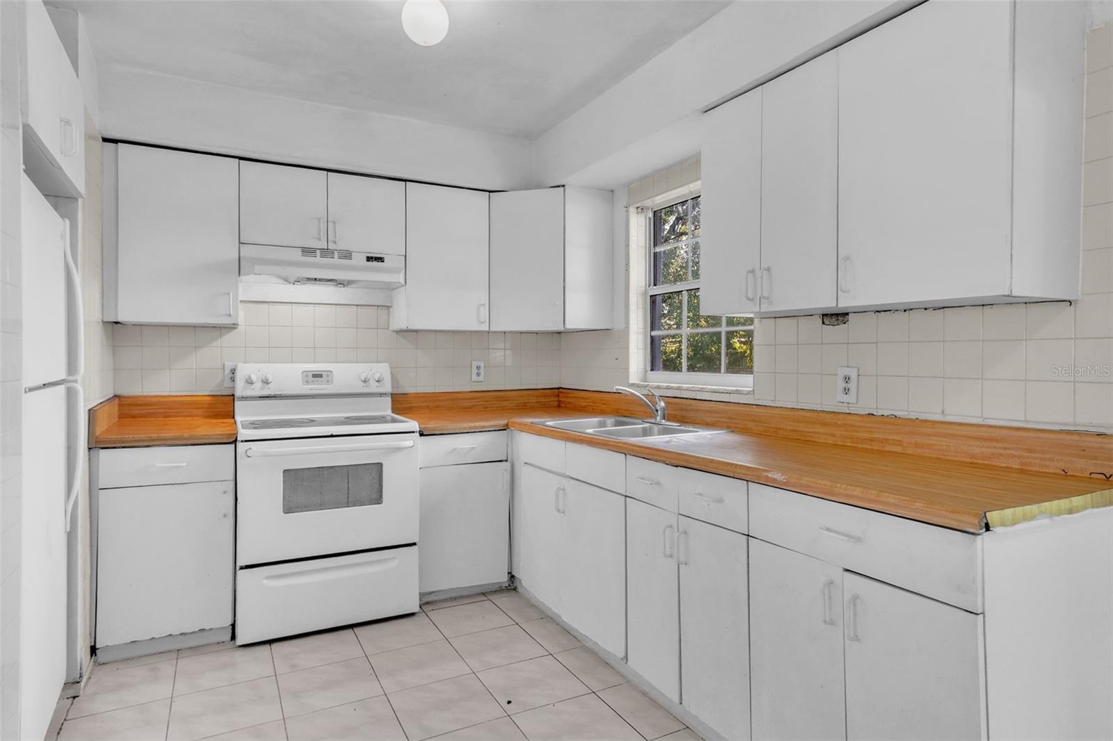 Image 11 of 33 For 4492 Calendula Drive