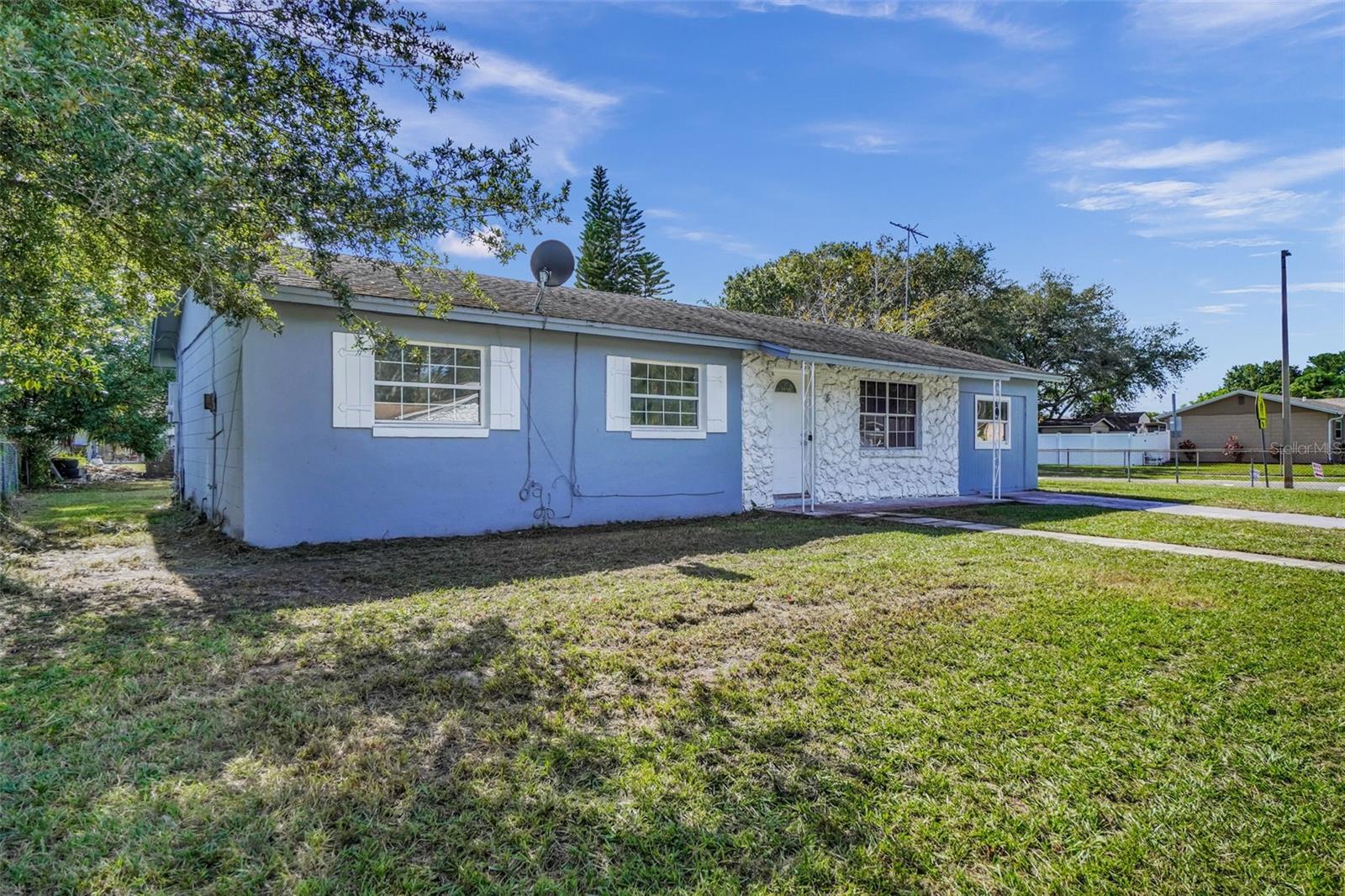 Image 2 of 33 For 4492 Calendula Drive