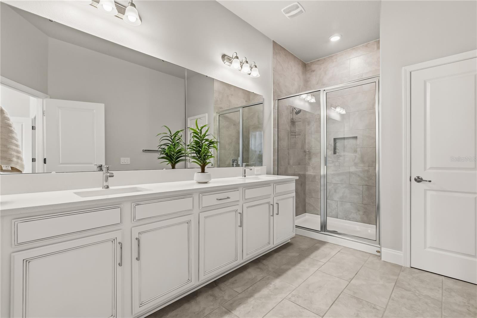 Image 17 of 34 For 919 Wild Date Lane