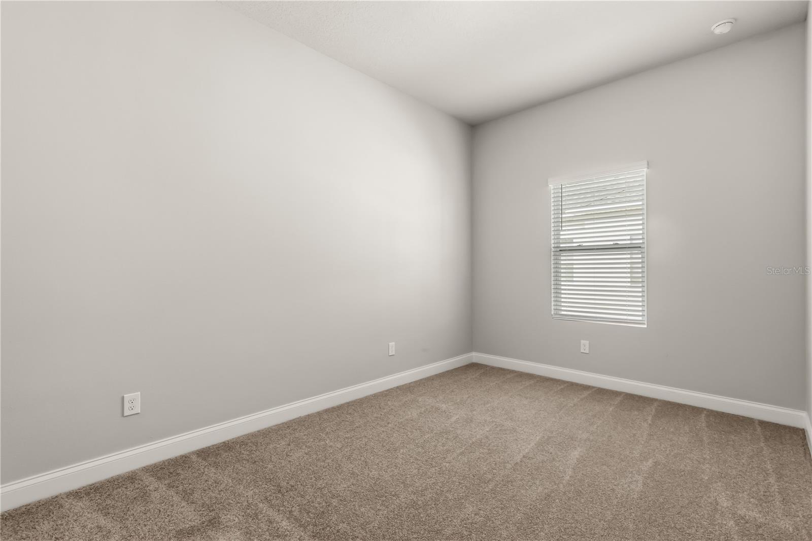 Image 20 of 34 For 919 Wild Date Lane