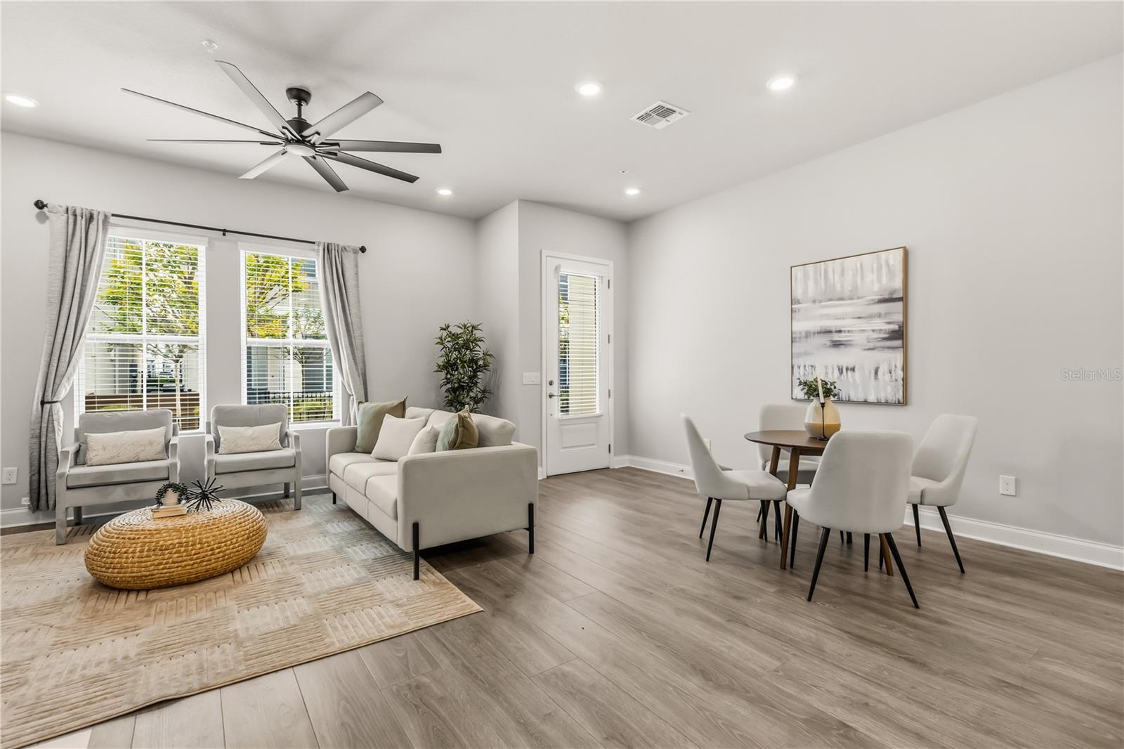 Image 3 of 34 For 919 Wild Date Lane